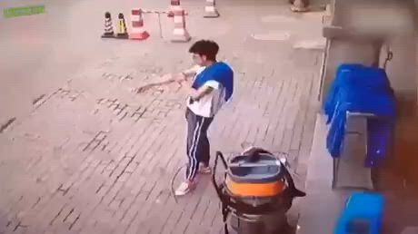 https://c.kaskus.id/media/videos/thumbnail/kgh9s_thumbnail.jpg