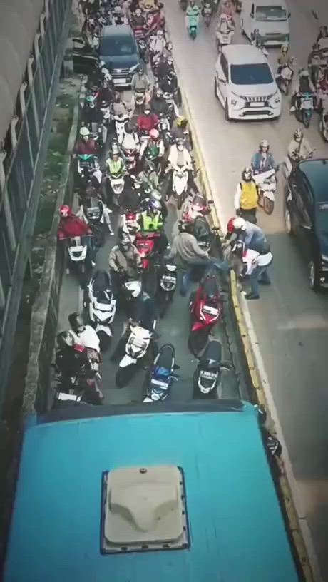 https://c.kaskus.id/media/videos/thumbnail/kv6ek_thumbnail.jpg