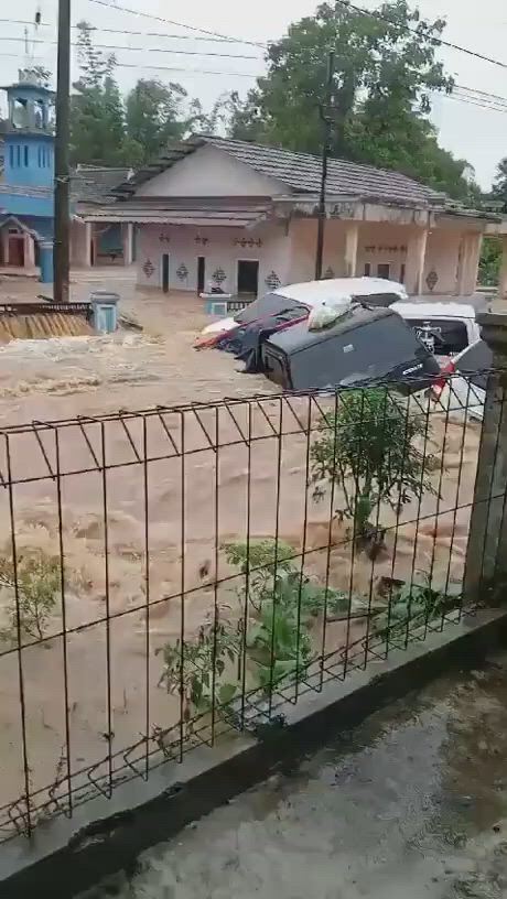 https://c.kaskus.id/media/videos/thumbnail/lqvsb_thumbnail.jpg