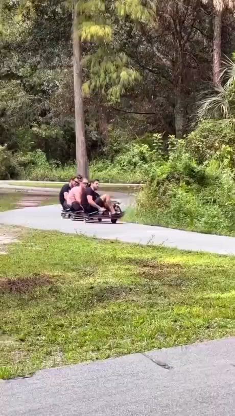 https://c.kaskus.id/media/videos/thumbnail/p6bjr_thumbnail.jpg