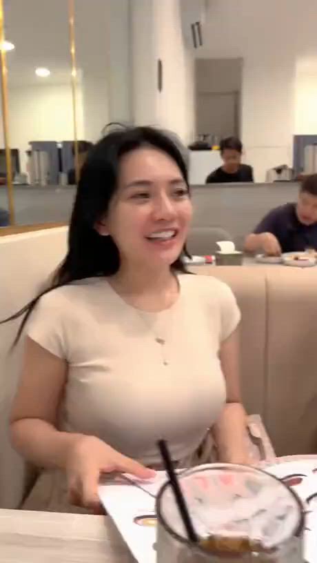 https://c.kaskus.id/media/videos/thumbnail/qjhok_thumbnail.jpg