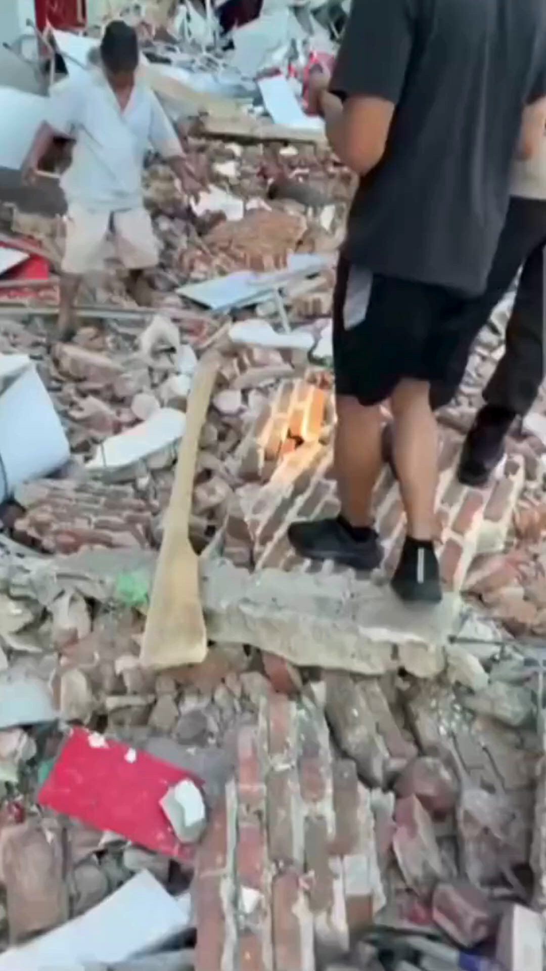 https://c.kaskus.id/media/videos/thumbnail/qzqhn_thumbnail.jpg