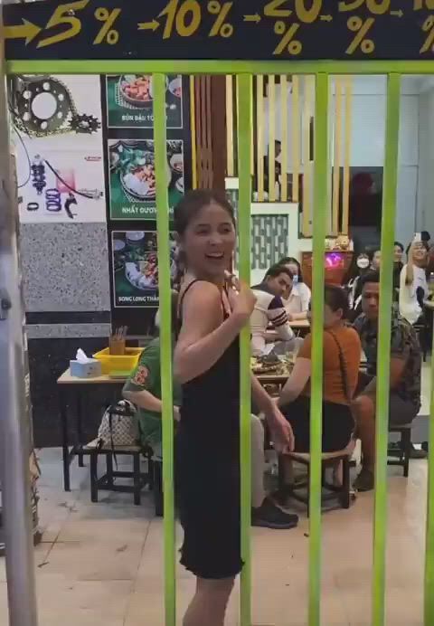 https://c.kaskus.id/media/videos/thumbnail/rq1c0_thumbnail.jpg