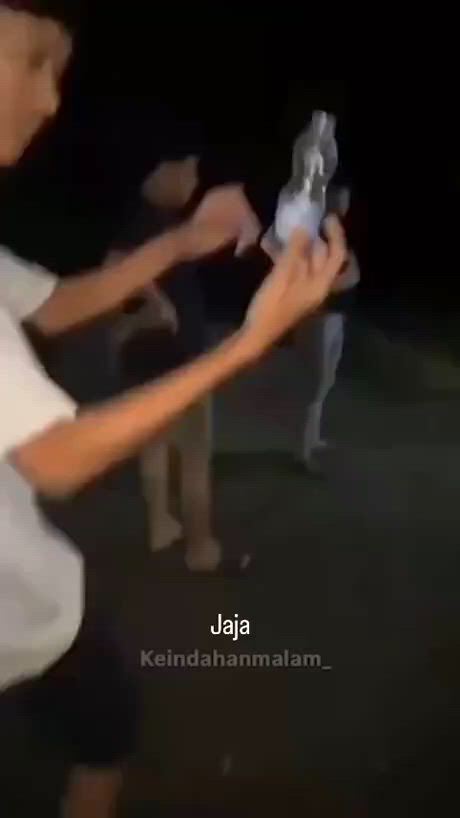 https://c.kaskus.id/media/videos/thumbnail/umqqw_thumbnail.jpg
