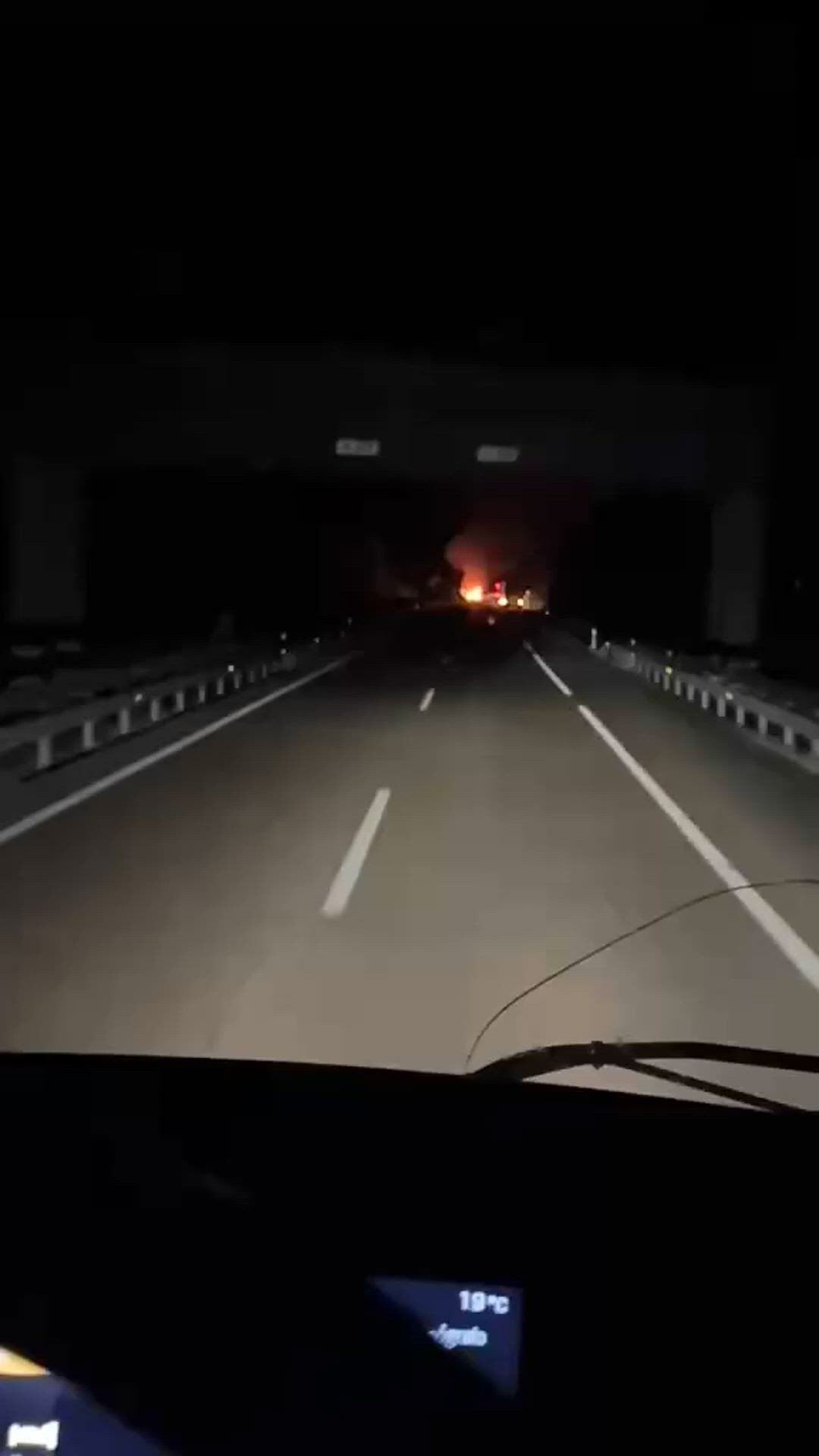 https://c.kaskus.id/media/videos/thumbnail/vu8e8_thumbnail.jpg