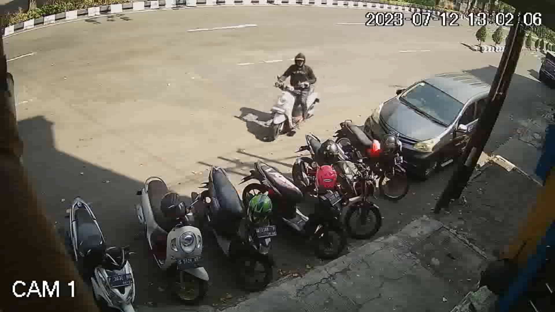 https://c.kaskus.id/media/videos/thumbnail/w9aho_thumbnail.jpg