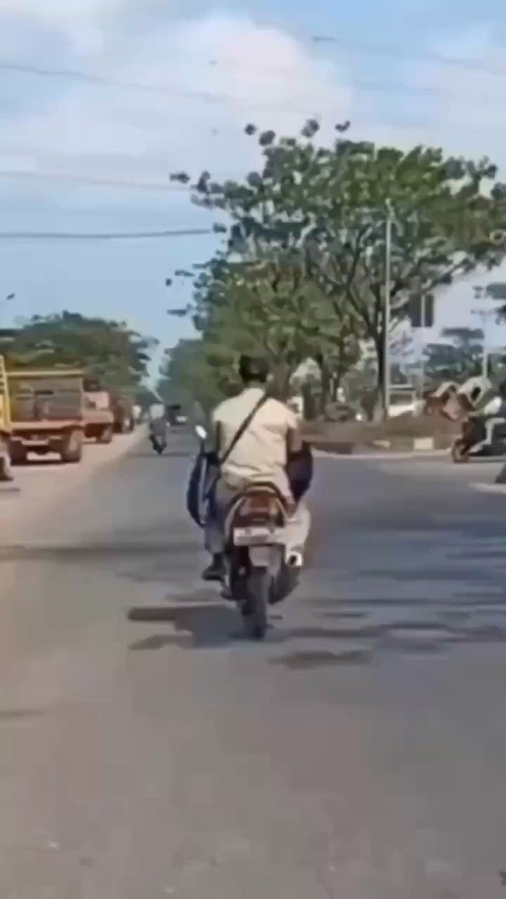 https://c.kaskus.id/media/videos/thumbnail/wc5td_thumbnail.jpg