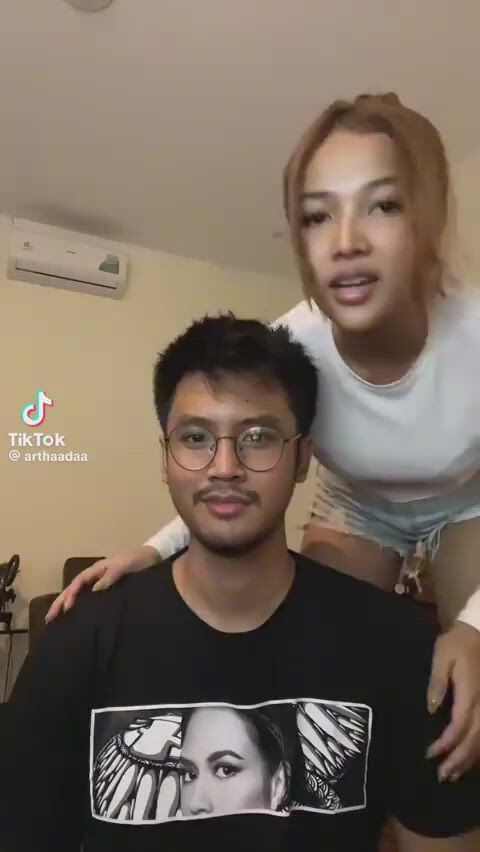 https://c.kaskus.id/media/videos/thumbnail/xux2f_thumbnail.jpg