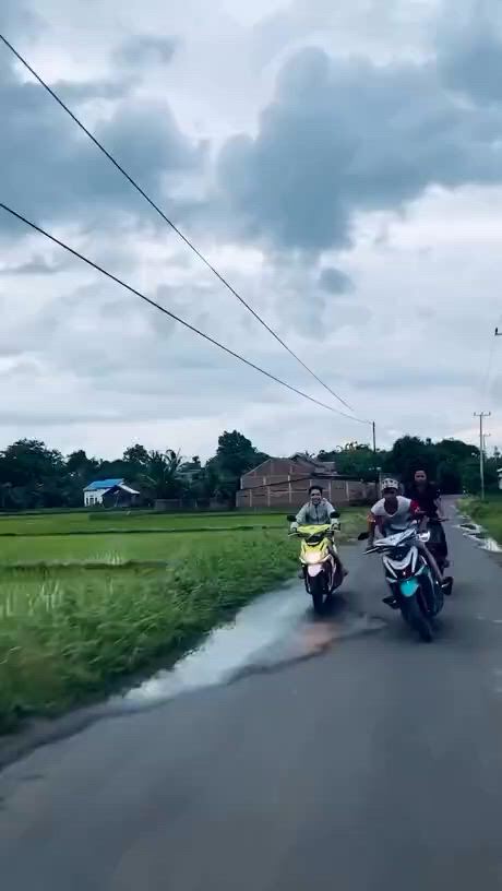 https://c.kaskus.id/media/videos/thumbnail/y72dt_thumbnail.jpg