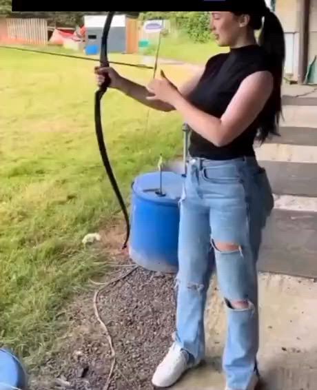 https://c.kaskus.id/media/videos/thumbnail/yk5f6_thumbnail.jpg