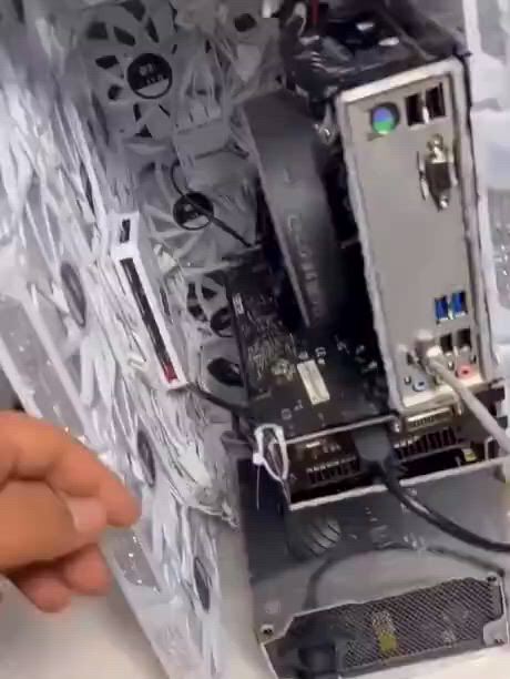 https://c.kaskus.id/media/videos/thumbnail/zdlwr_thumbnail.jpg