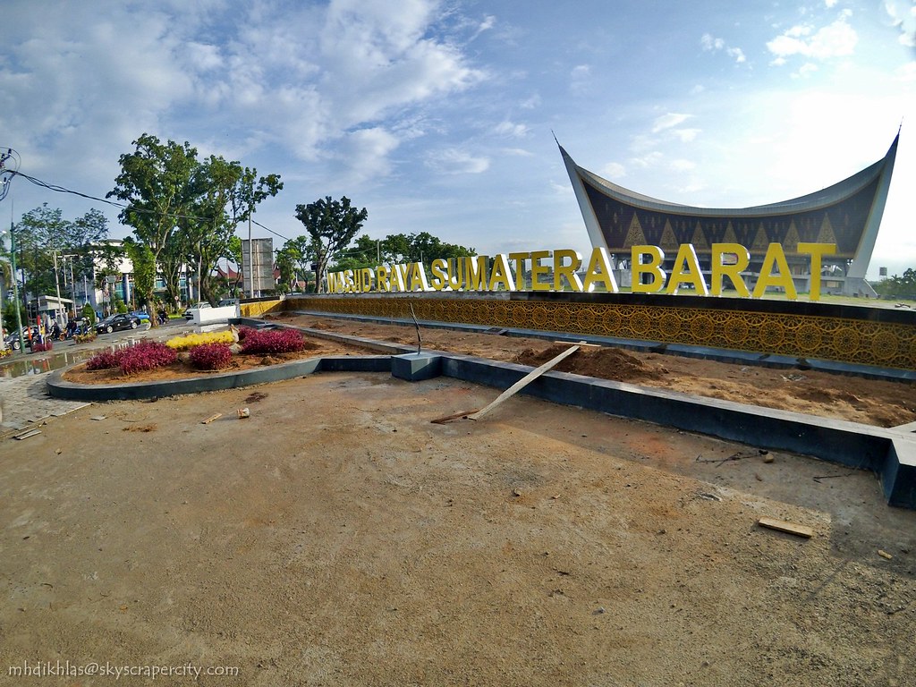 Pesona Masjid-Masjid Tanpa Kubah di Indonesia Gan.. Cek &amp; Share Kota Agan !