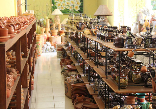 10 Brand Oleh-oleh Terlaris dari Berbagai Kota Besar di Indonesia