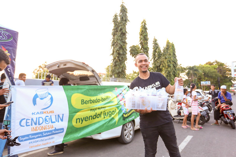 KASKUS MAKASSAR - FR CENDOLIN 2017 &quot;NYENDOL PAKE DONAT AMA KURMA!&quot;