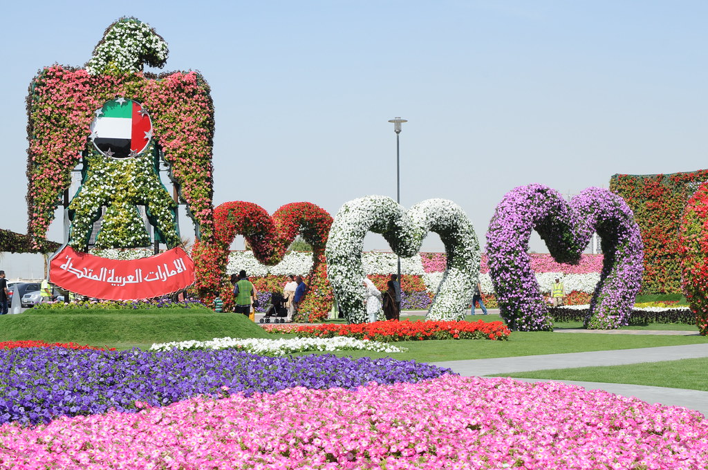 &quot;The Dubai Miracle Garden&quot;, Taman Bunga Terbesar Dibangun di Tengah Gurun Pasir