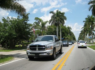 Tips Membahagiakan Orang Tua