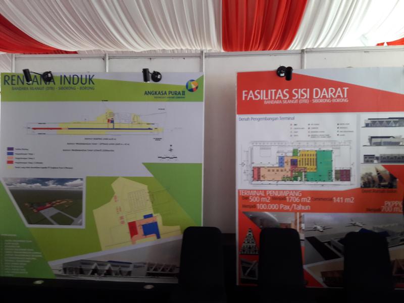 Inilah Rasanya Naik Pesawat dari BANDARA SILANGIT, Kampung Halamanku