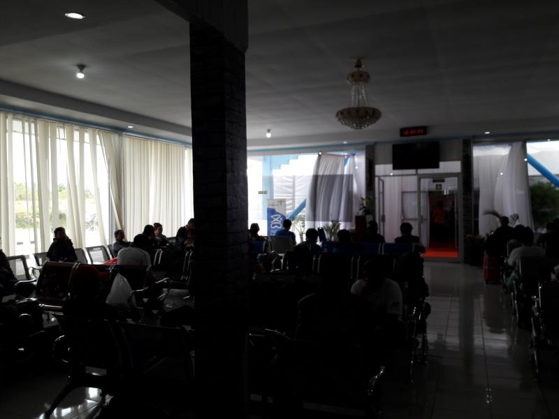 Inilah Rasanya Naik Pesawat dari BANDARA SILANGIT, Kampung Halamanku