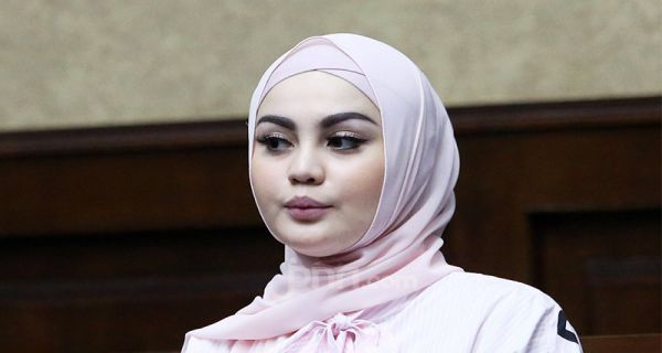 Jennifer Dunn Bantah Jadi Istri Ketiga Uje, Umi Pipik Beri Jawaban Mengejutkan