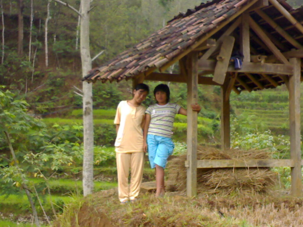 formil-terlalu-sombong