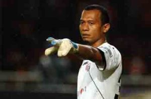 10 Kiper Legenda Terbaik Indonesia