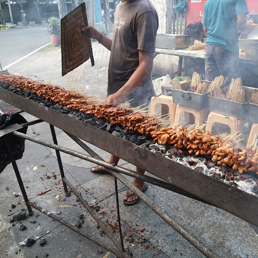 Di Bandung Ada Sate yang enak dan terkenal, Simak Ya