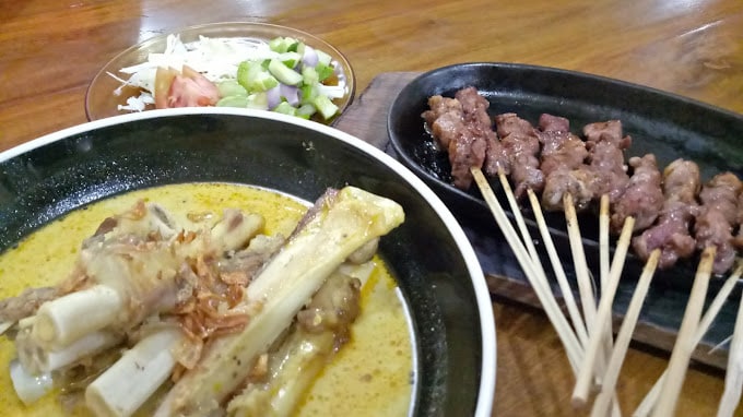 Di Bandung Ada Sate yang enak dan terkenal, Simak Ya
