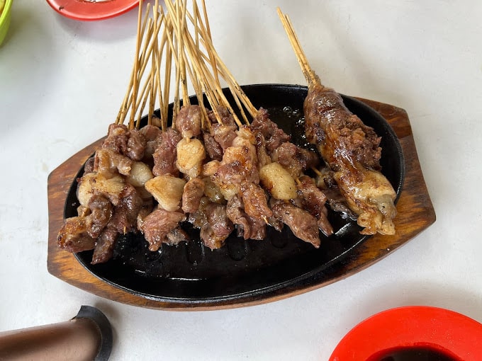 Di Bandung Ada Sate yang enak dan terkenal, Simak Ya
