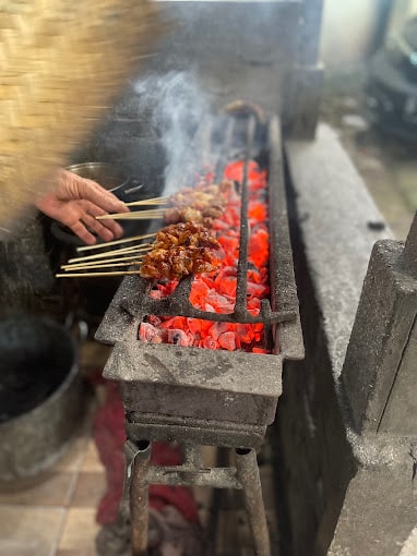 Di Bandung Ada Sate yang enak dan terkenal, Simak Ya