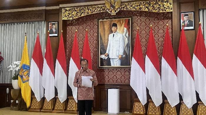 Gubernur Koster Angkat Bicara Demo Mahasiswa Papua Saat KTT G20: Jangan Ribut di Bali