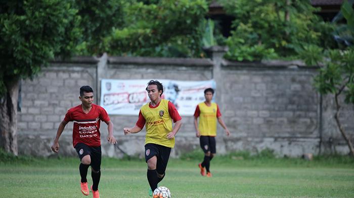 Cucu BJ Habibie Ikut Latihan Bali United Sebelum Gabung Sporting Lisbon