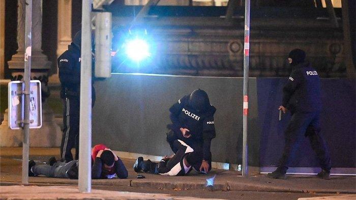 wina-austria-diserang-teroris-ngamuk-dan-meledakkan-diri--7-orang-dilaporkan-tewas
