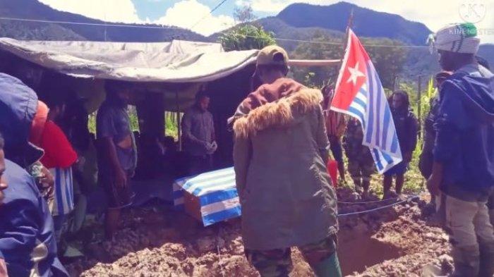 Jurnalis KKB Papua Meninggal, Pangkat Prajurit Satu, Peti Jenazah Diselubungi