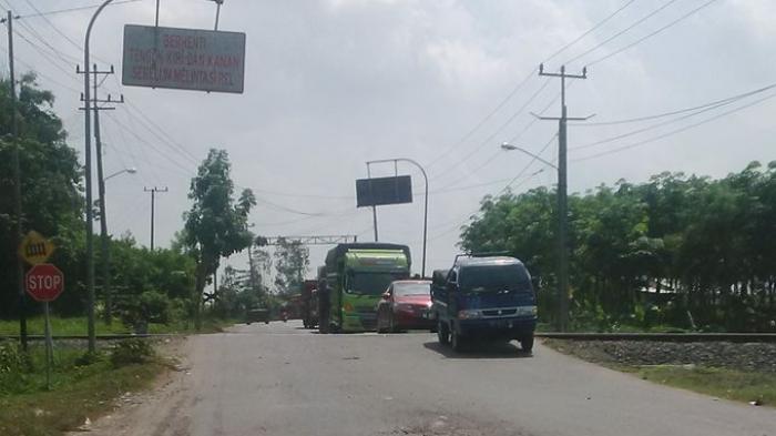 PT KAI Belum Bangun Palang Pintu Rel KA di Martapura OKU Timur (Jalintengsum)