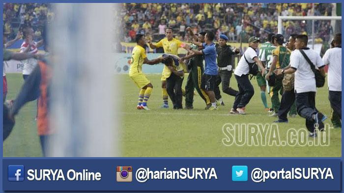 Suporter Sudah Berdarah-darah Dikejar Anggota TNI