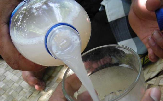 13 Minuman Tradisional Khas Indonesia yang Enak dan Istimewa