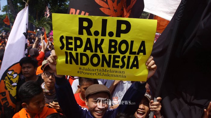 8 Daftar Kerugian Indonesia Akibat Sanksi FIFA