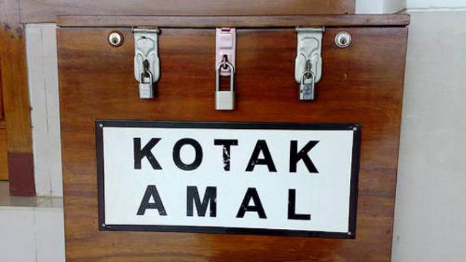 demi-quotgame-onlinequot-empat-remaja-di-pontianak-curi-kotak-amal