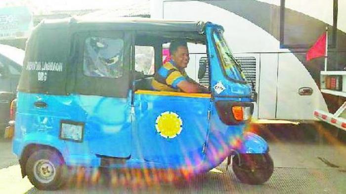 Mudik Jakarta-Brebes 12 Jam, Marto Kendarai Bajajnya