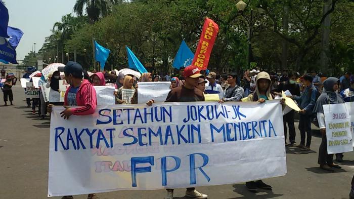 Demo Satu Tahun Jokowi-JK di Depan DPR, Pesertanya Hanya 50 Orang