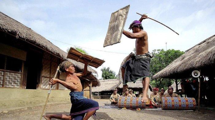 Sambil Nonton MotoGP, Kunjungi 6 Destinasi Wisata yang Memukau di Mandalika yuk!