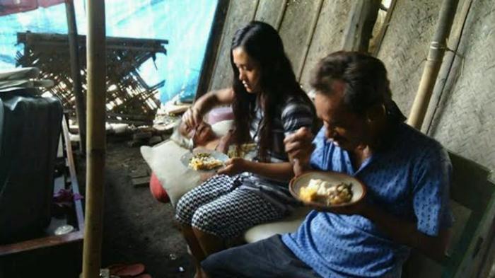 Tak Punya Uang Beli Beras, Keluarga di Brebes Ini Terpaksa Makan Nasi Aking