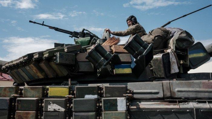 Amnesty International Tuduh Ukraina Tempatkan Pasukan Militer di Pemukiman