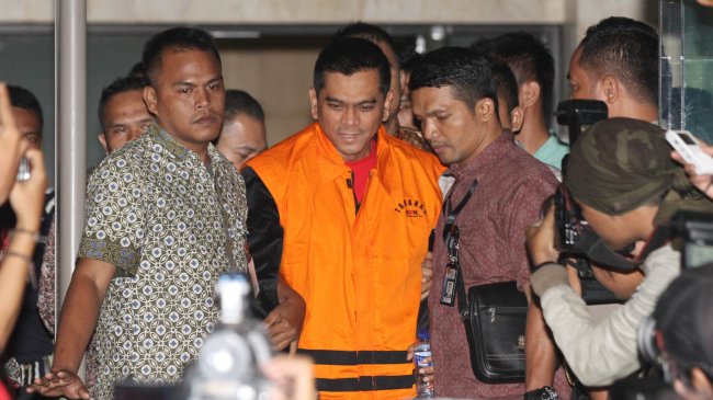 ★★★ Sanusi Sudah Bisa Tidur dan Makan di Tahanan ★★★