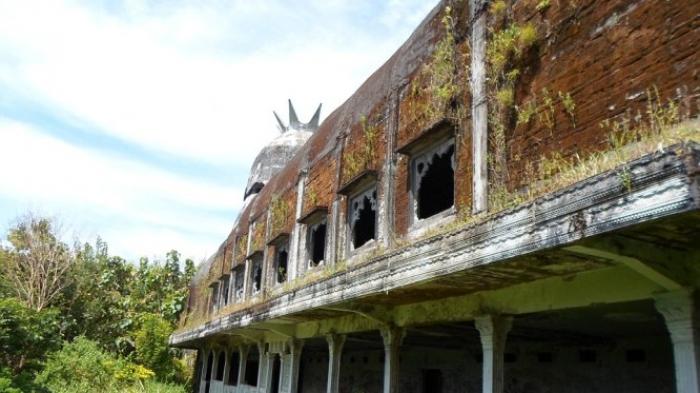 Gereja Ayam Hebohkan Libur Long Weekend di Magelang