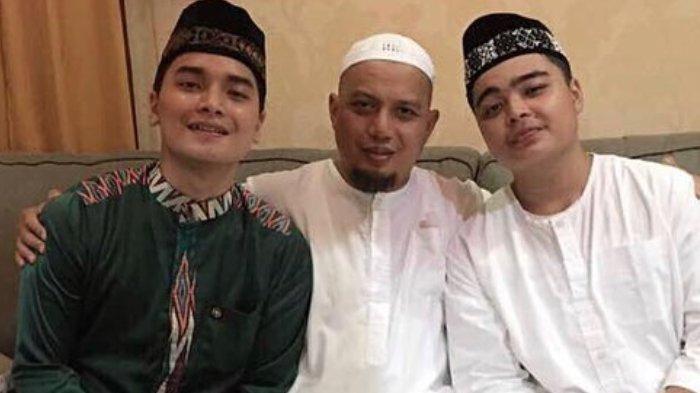 Alvin Faiz Dituding Gunakan Uang Yayasan Buat Foya-foya, Sahabat Ayahnya Sempat Tegur