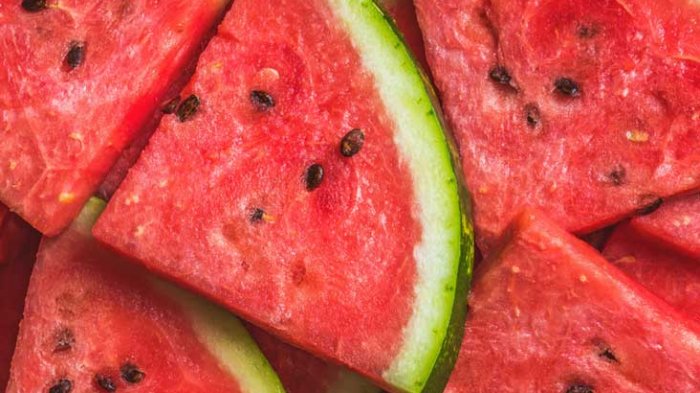 3-buah-yang-bisa-bantu-diet-turunkan-berat-badan-termasuk-semangka