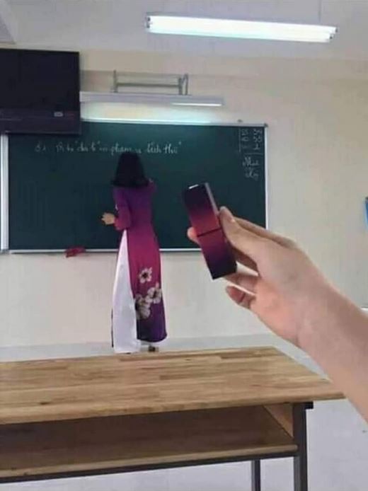 Momen nggak sengaja busana guru mirip alat tulis, mau ketawa takut dihukum