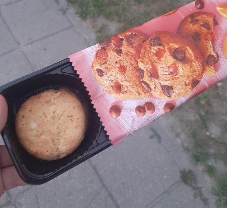 Penampakan snack tak sesuai ekspektasi, bikin naik darah pembeli