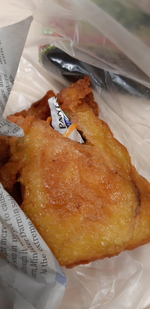 Momen tak terduga waktu mau makan ini bikin kamu gagal paham